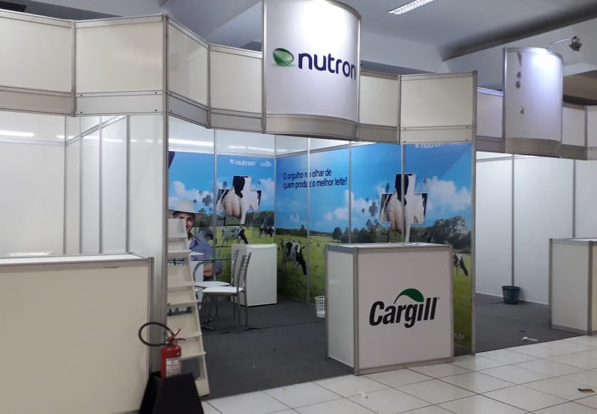 nutron stand